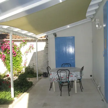 Maison Confortable Wi-fi Animaux Oui * Marennes (Charente-Maritime)
